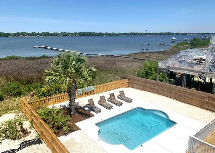 Sandy Fox- Walk To Beach, Private Pool, Sleeps 26 *